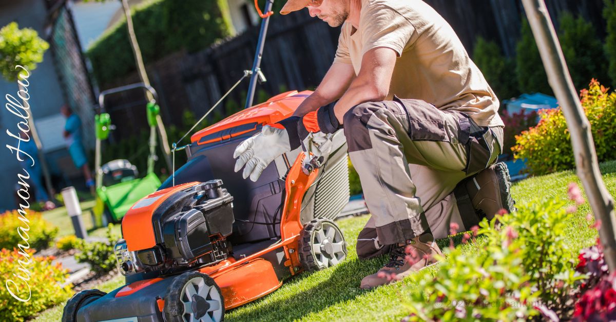 landscaping and mowing weekly crew